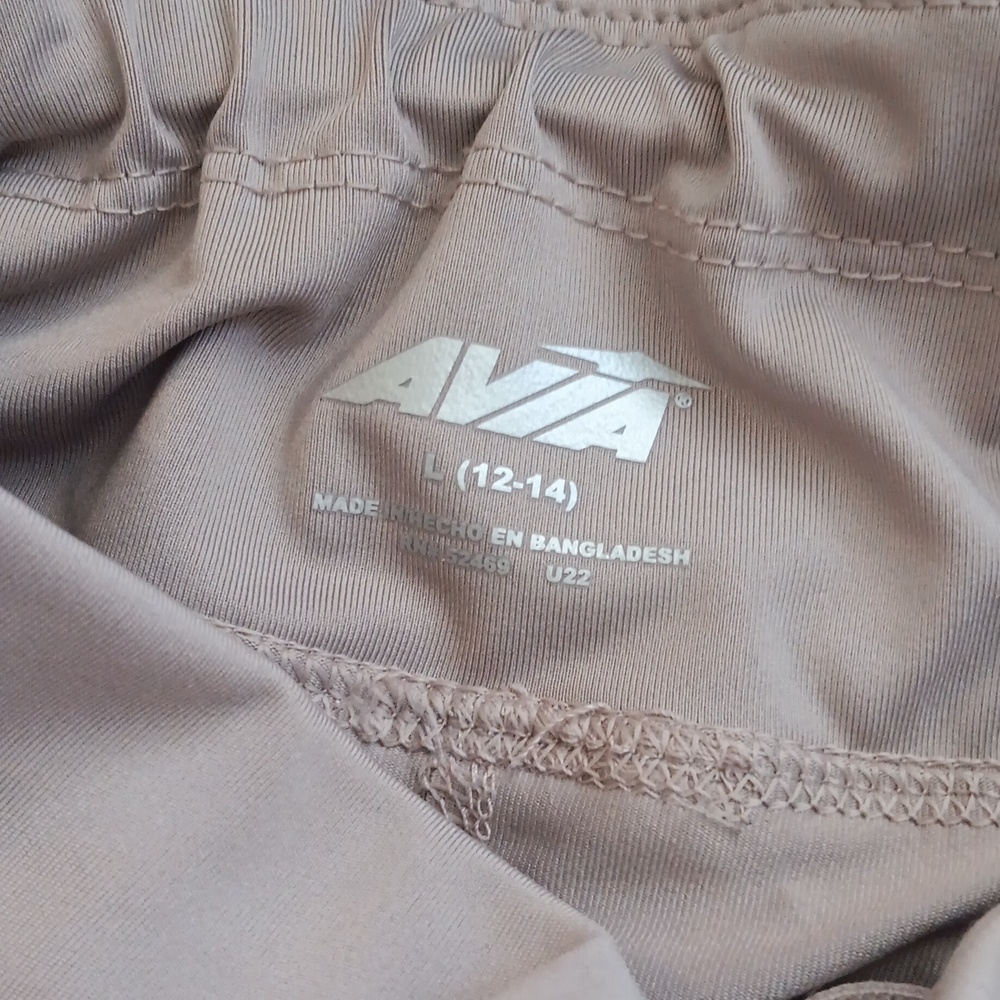 Shorts - Picture 2 of 2